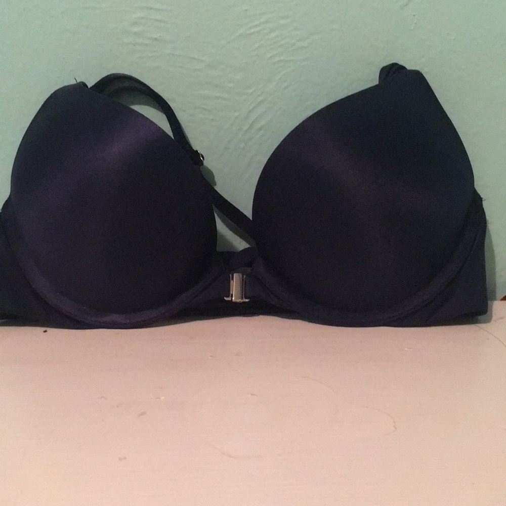 Navy blue Victoria secret bombshell bra